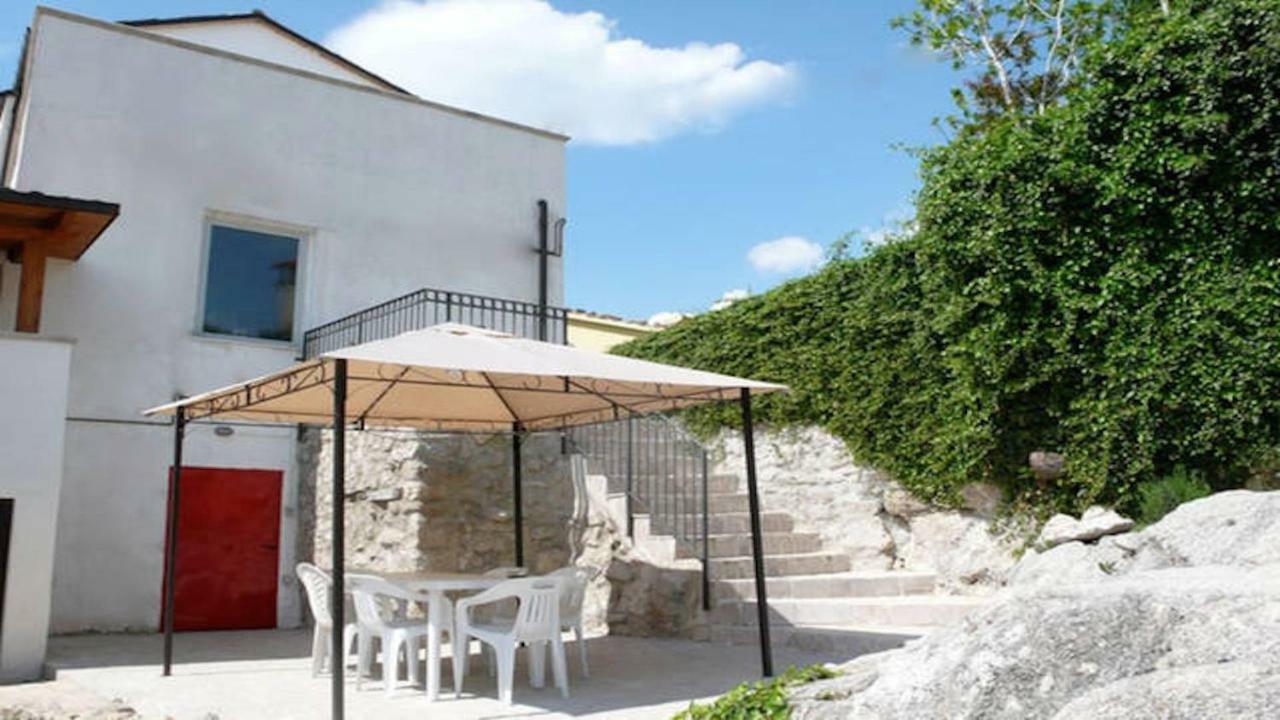 Casa Elvira Basilico Villa San Valentino in Abruzzo Citeriore Kültér fotó